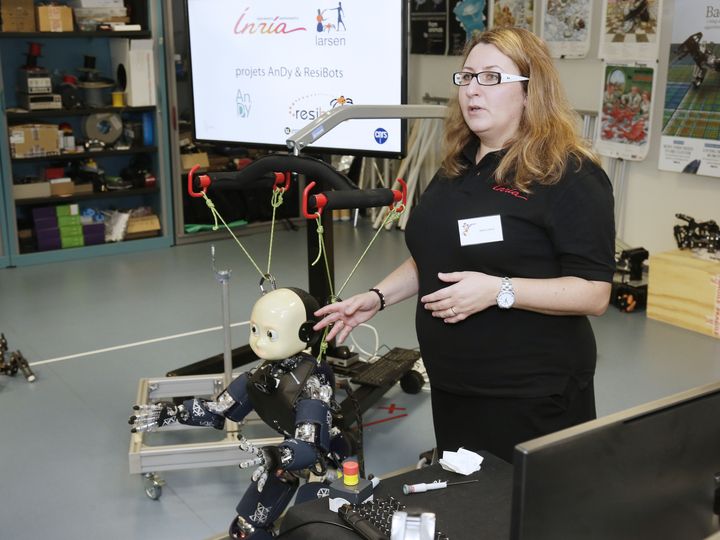 Serena Ivaldi lors de la Fête de la science 2017 du centre de recherche Inria Nancy - Grand Est