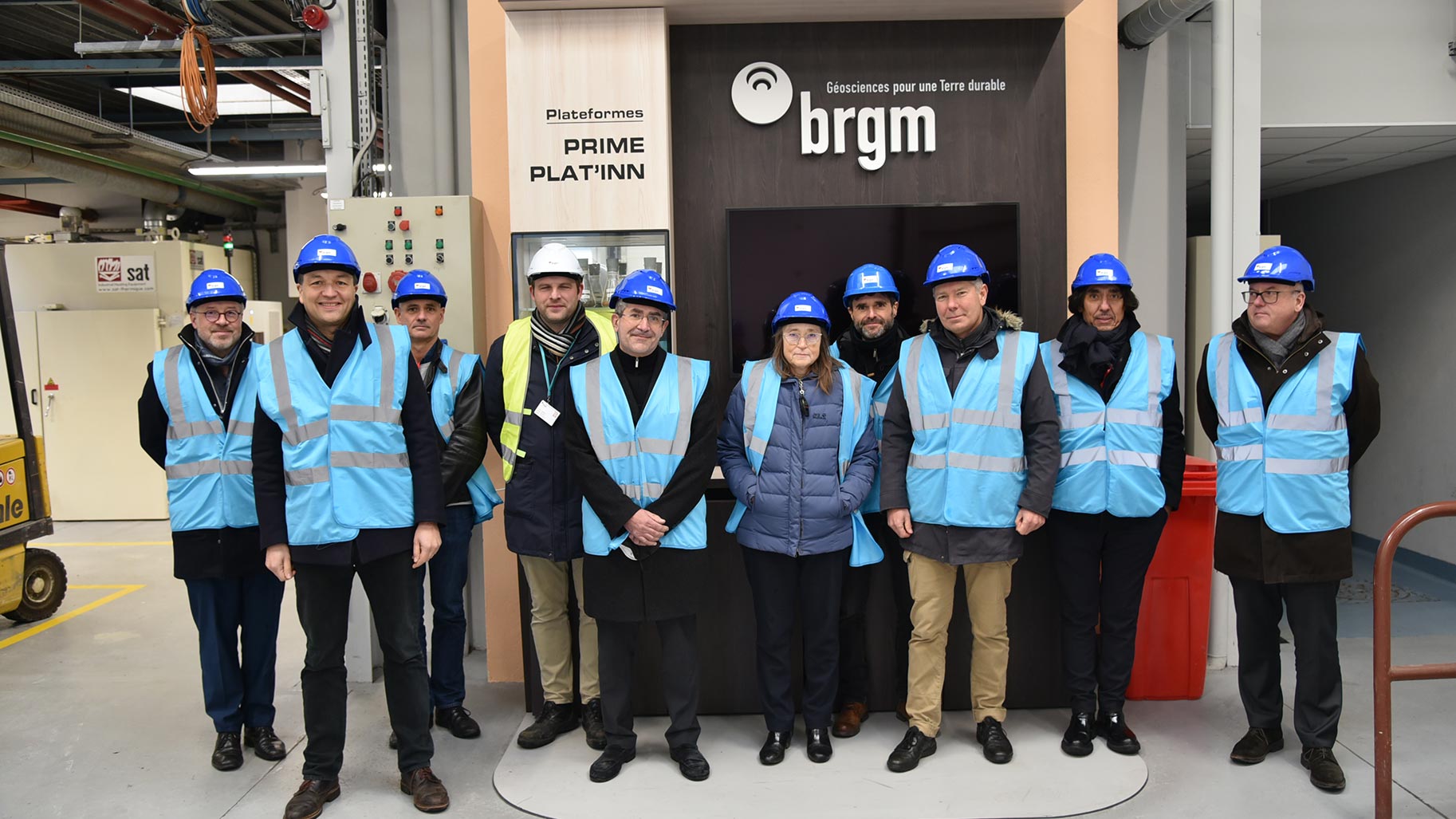 Photo de groupe de BRGM et Inria avec Bruno Sportisse et Michèle Rousseau